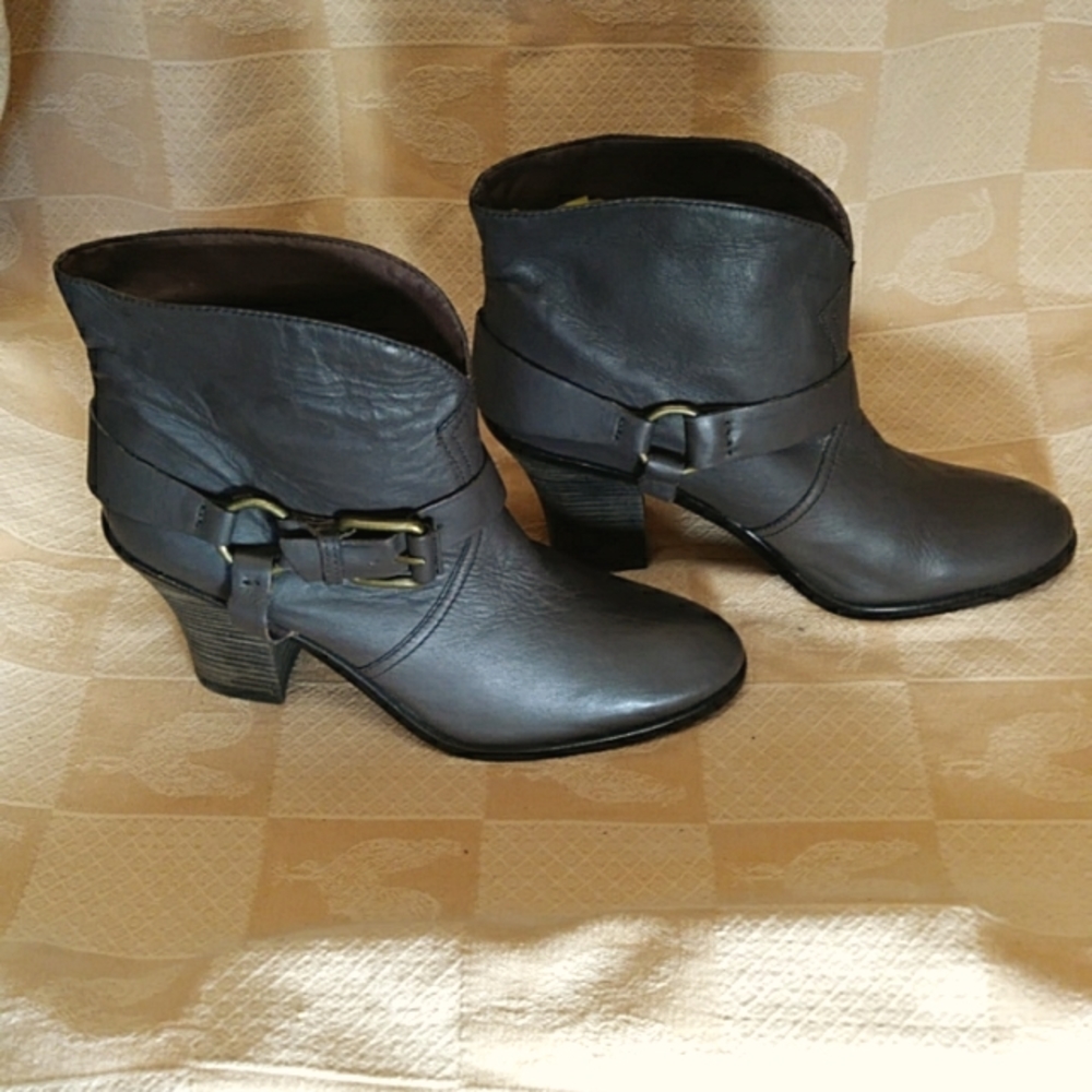 Lucky Brand LK-Emily Harness Ankle Boot With Buckle